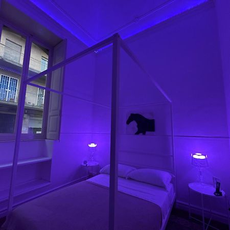 W Like Apartment On Hert Of City Center Катанія Екстер'єр фото